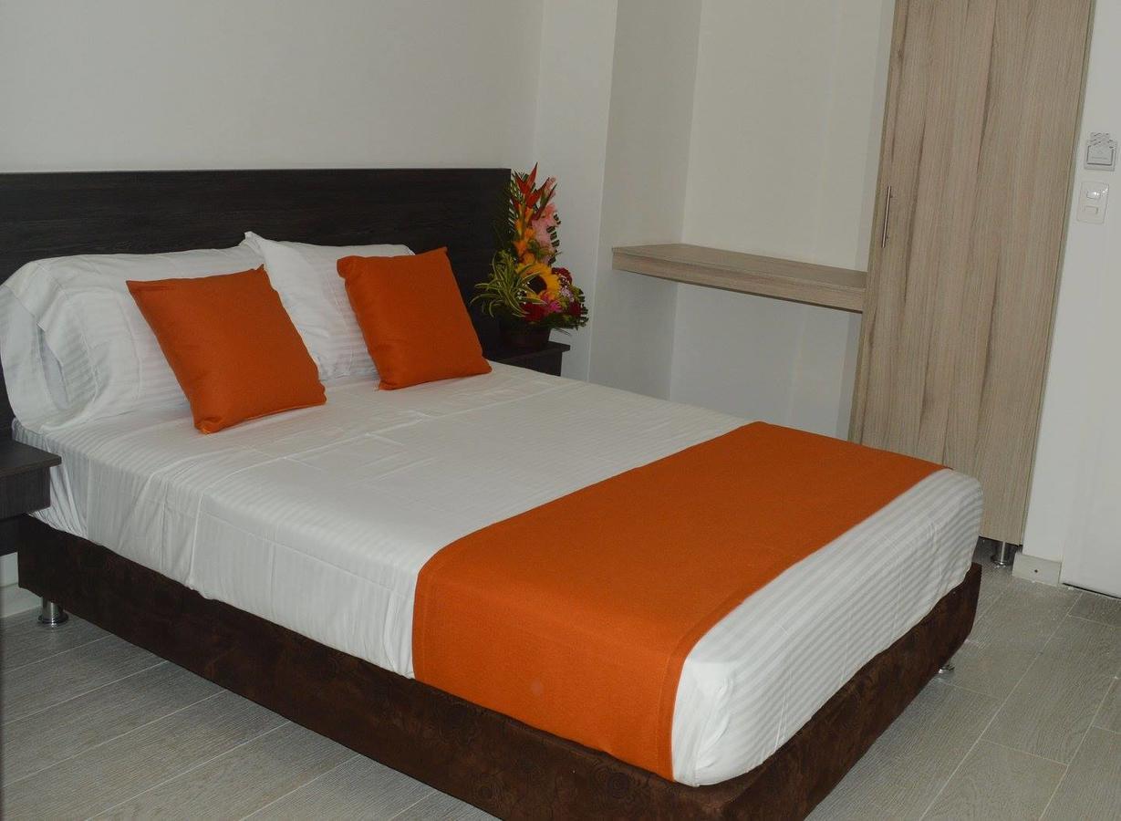 Massay Hotel Neiva  Bagian luar foto